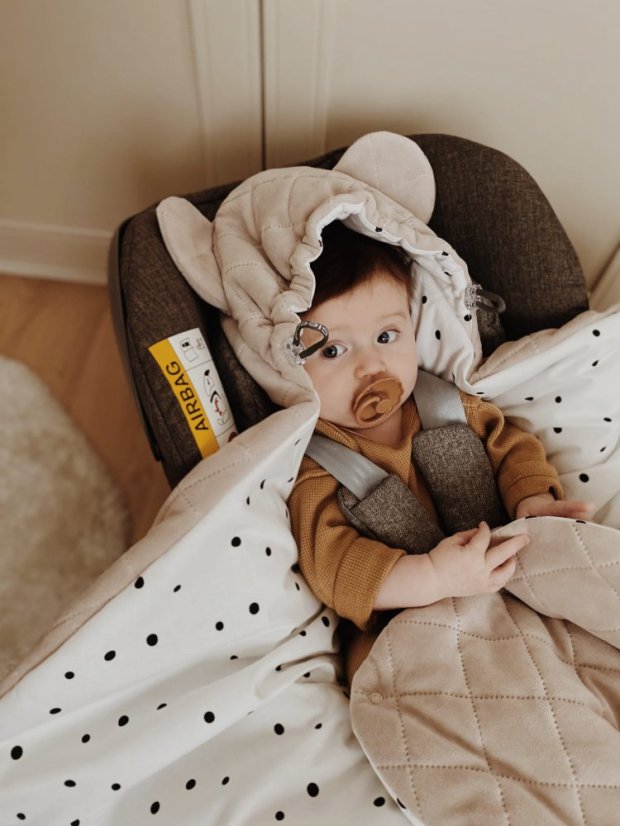 Fusak/zavinovačka/deka do autosedačky Sleepee Royal Sand