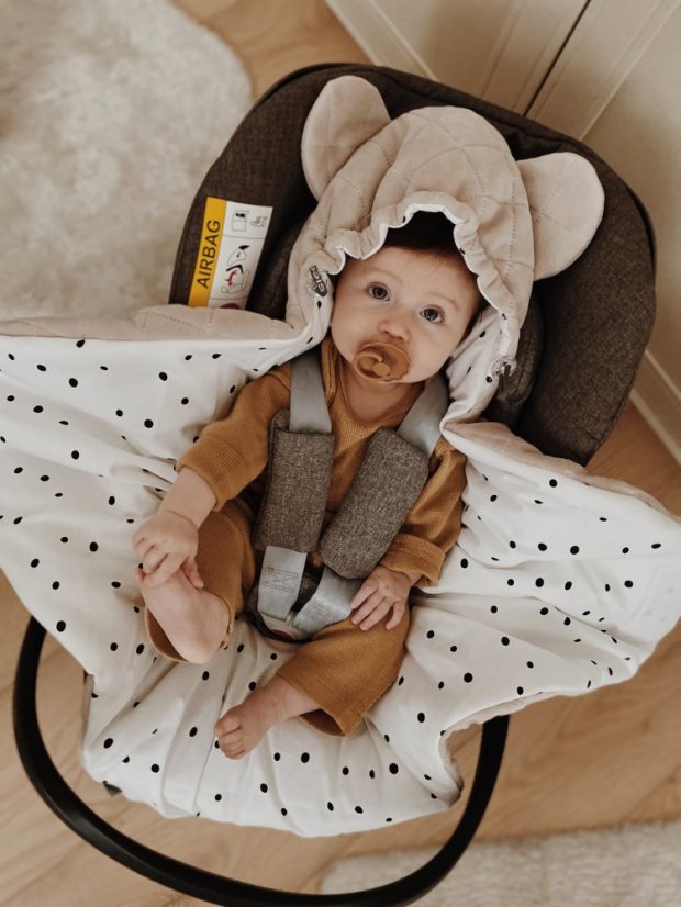 Fusak/zavinovačka/deka do autosedačky Sleepee Royal Sand