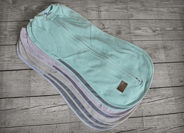 Zavinovačka Sleepee Second Step Swaddle s čepičkou zdarma mintová