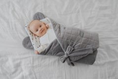 Zavinovačka Sleepee Royal Baby Swaddle Wrap sivá