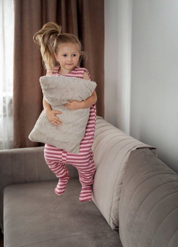 Ľahký spací vak s nohavicami Sleepee Sand - Vek: 3 - 4 roky