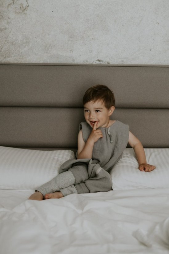 Mušelínový spací pytel s kalhotami Sleepee Dark Grey - Věk: 3 - 4 roky