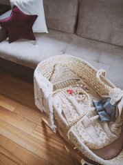 Ahojbaby Stojan na Mojžíšův košík pro miminko Smart Natural bez laku