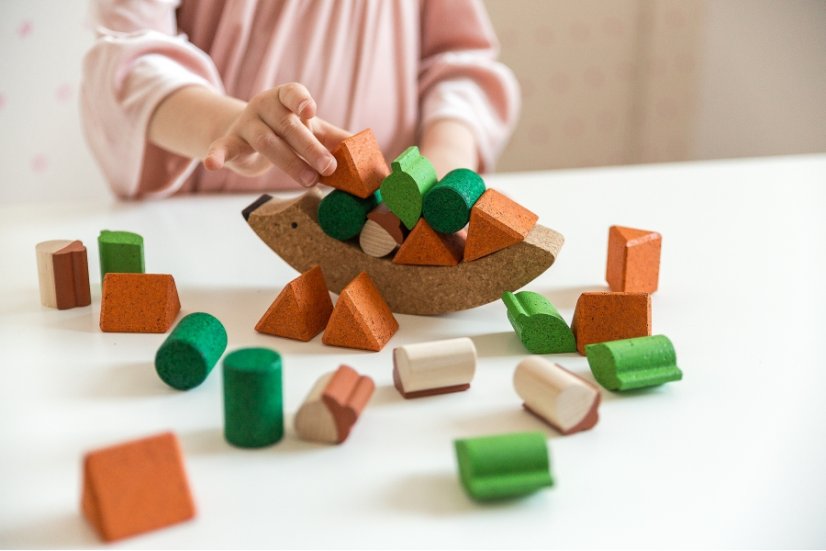 Korkii Balančná hra JEŽKO NA ZÁHRADE