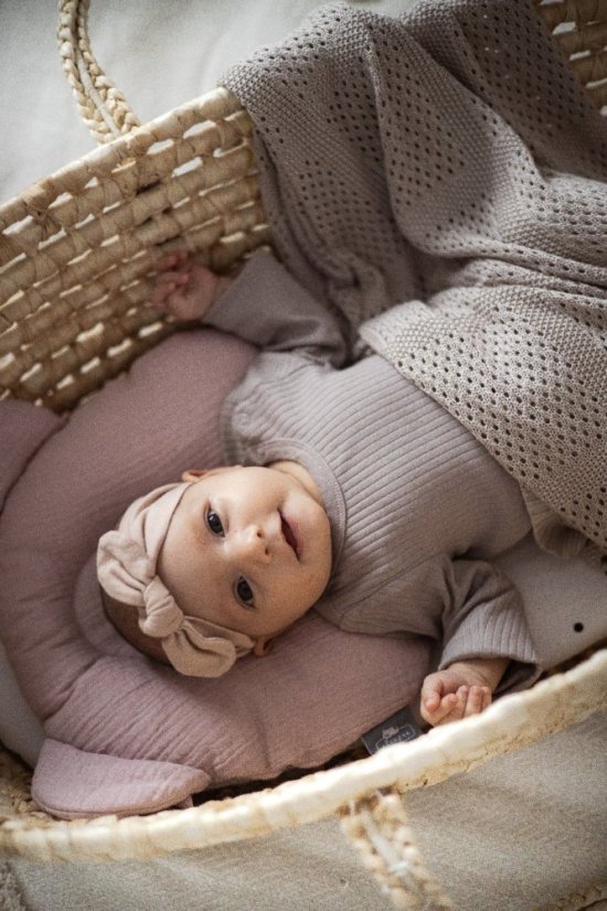 Mušelínový fixačný vankúš Sleepee Rose Ružová