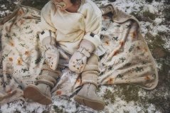 Sametová deka Elodie Details - Meadow Blossom