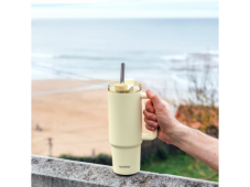 Quokka Nerezový termohrnček so slamkou Vibe Pastel Yellow 880 ml