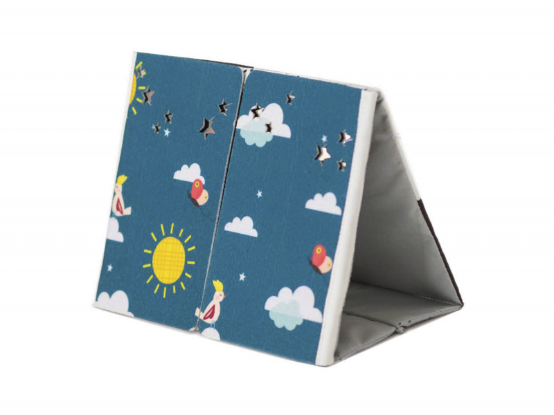 Taf Toys Igralna knjiga na trebuhu z ogledalom