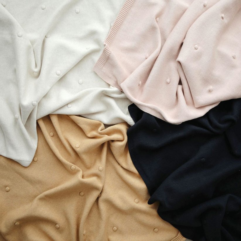 Mushie pletená dětská deka z organické bavlny (vzorkovaná Desert Rose)
